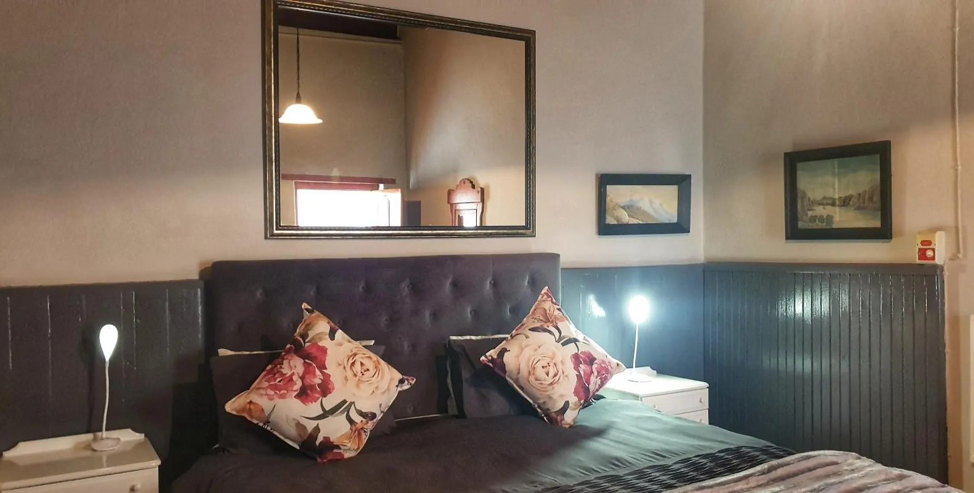 Chalet Camdeboo Cottages Graaff Reinet