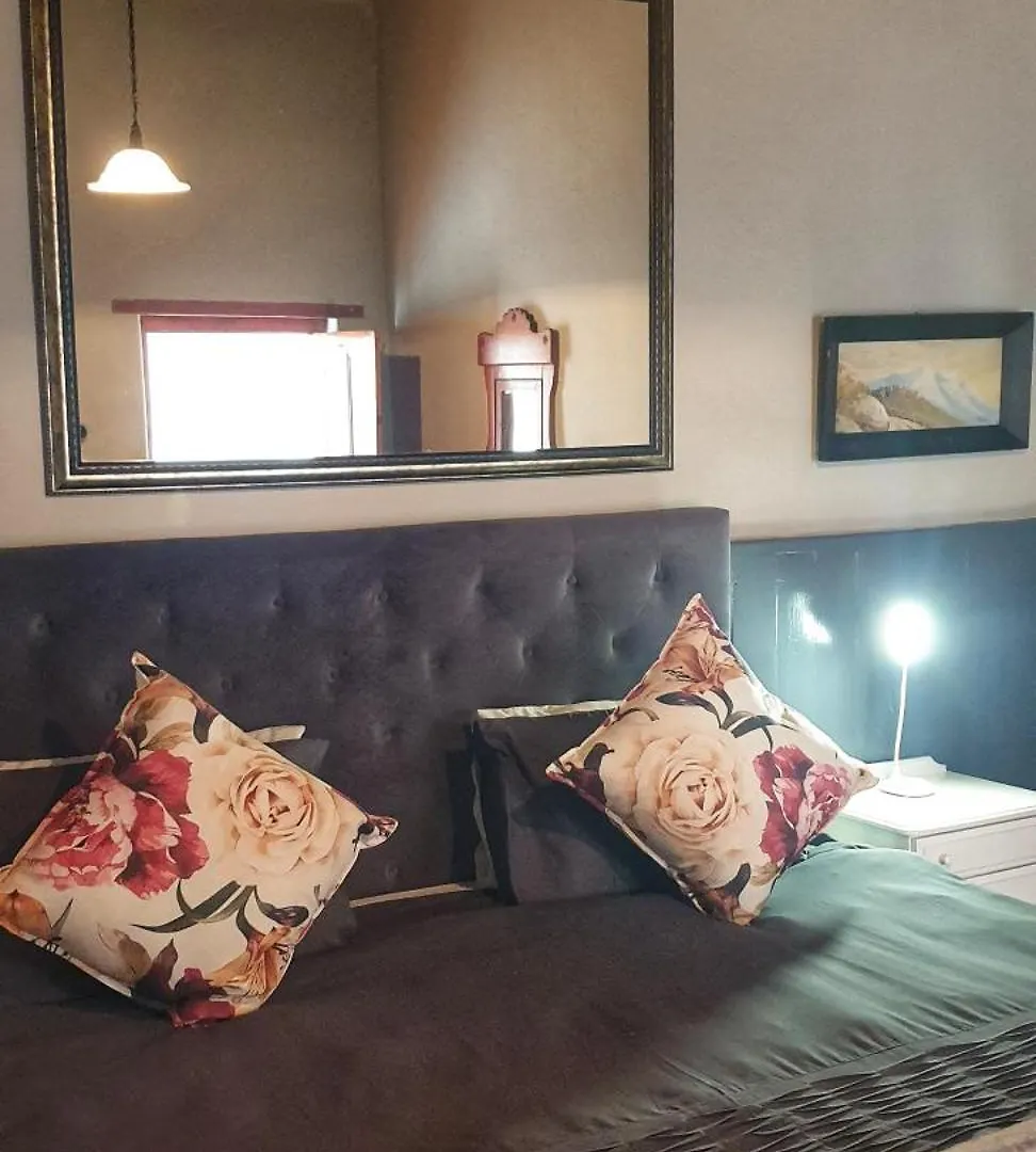 Camdeboo Cottages Graaff Reinet Chalet